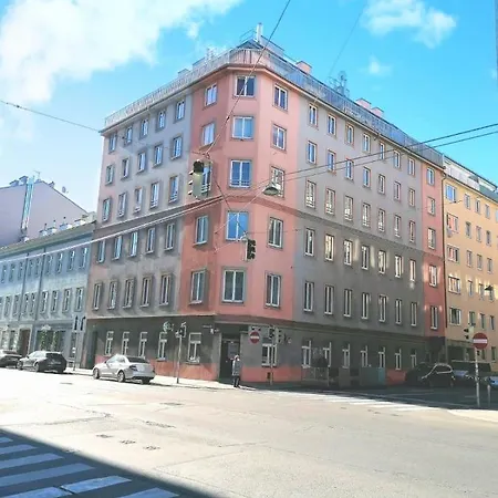 Hostel Favoriten-rooms Vienna