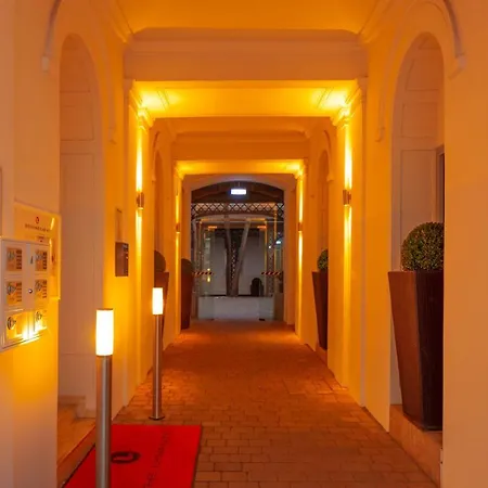 The Levante Rathaus 4* Wenen