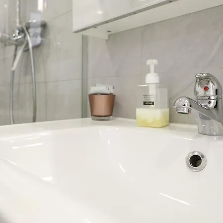 Apartman Central And Chic - Next To Metro U1