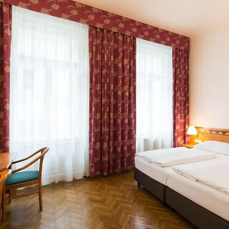 Post Hotel Viena