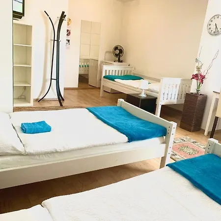 Hostel Favoriten-rooms