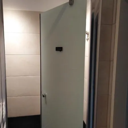 Favoriten-rooms * Vienna
