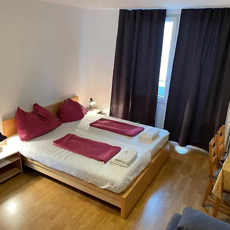 Apartment Rh *