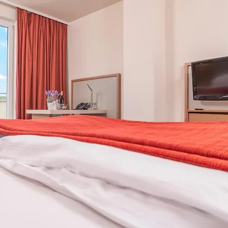Vivo Hotel 4*