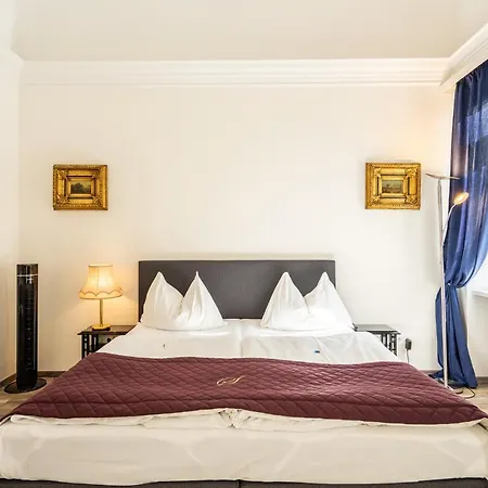 Am Schubertring Hotel 4*