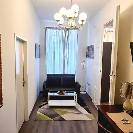 Urban Boutique 2*