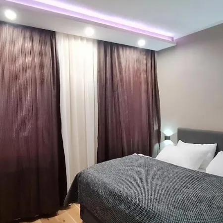 라에르베르크 아파트호텔 2*
