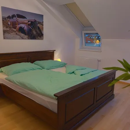 Apartment Gesamte Ueber Den Daechern Wiens Vienna