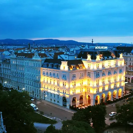 Regina 4*