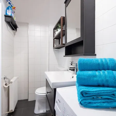 Apartment New Shalalaliving - Cosy Meidlinger Markt Kg12 *