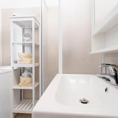Apartment New Shalalaliving - Lovenest Or Workspace Near Schoenbrunn Bg Vienna