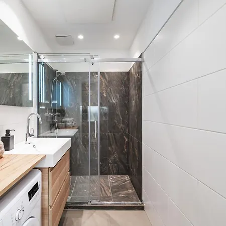 Zeus Design Apartment
