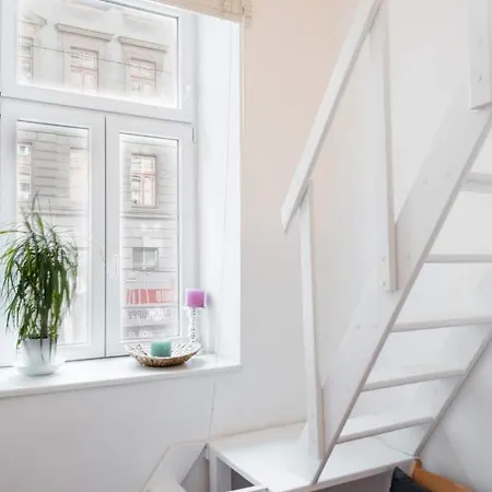 Luxurious And Spacious 5 Min Walk To City Center, 1-2 Vienna