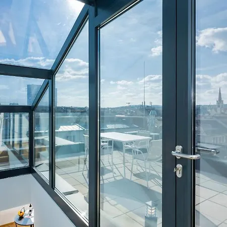 Apartment Rooftop Mit Grosser Terrasse