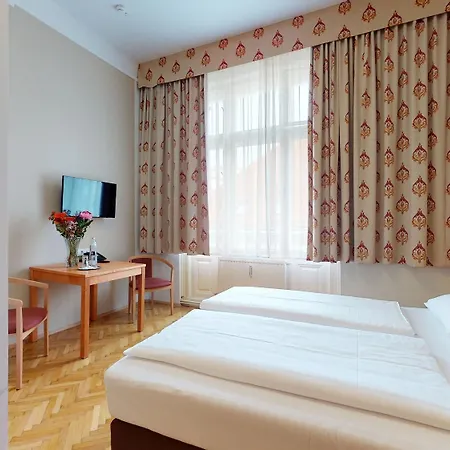 Post Hotel Viena