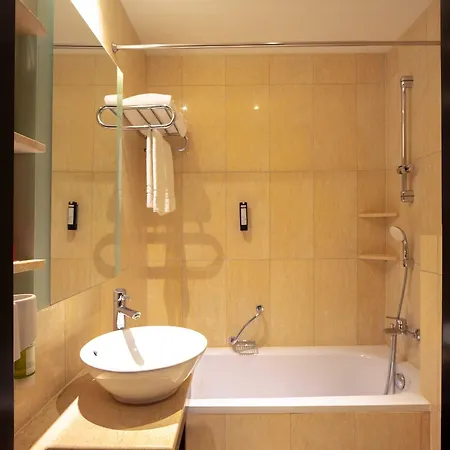 The Levante Rathaus Aparthotel 4*