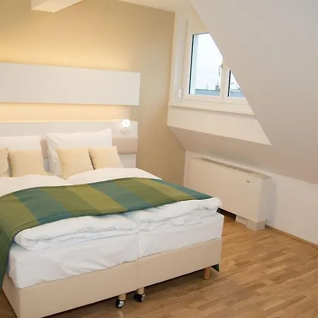 Smart Living - Wien Hauptbahnhof - Self Check-in 4* Vienna