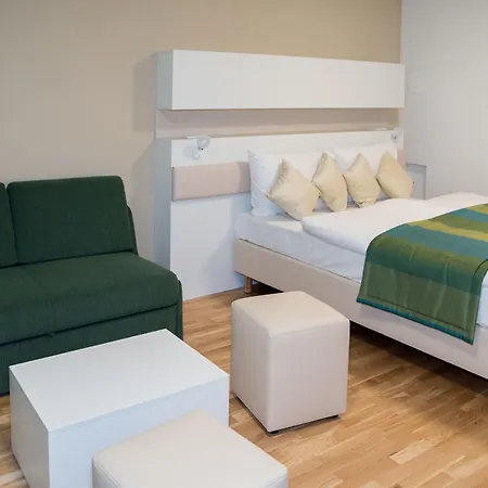 Smart Living - Wien Hauptbahnhof - Self Check-in Vienna