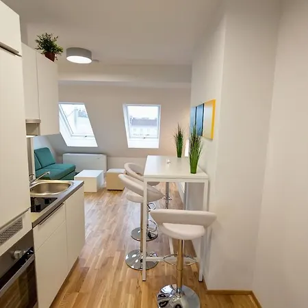 Aparthotel Smart Living - Wien Hauptbahnhof - Self Check-in Vienna