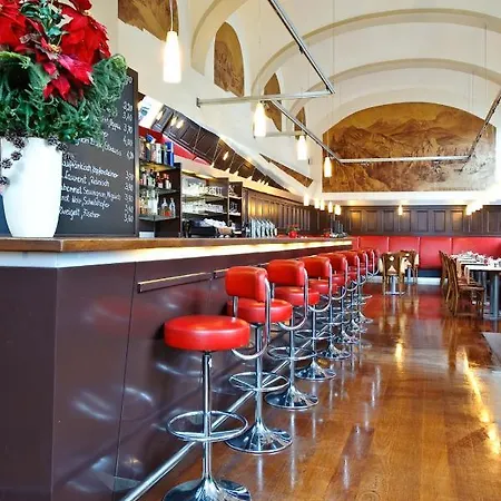 Regina Hotel 4*