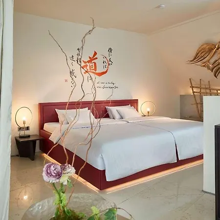 House Of Time - Fancy 5* Vienne