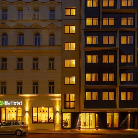 H+ Hotel