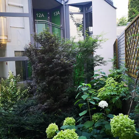 Smart Living - Wien Hauptbahnhof - Self Check-in 4* Vienna