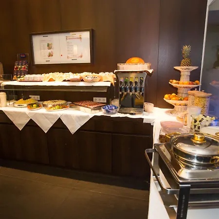 Post Hotel Viena
