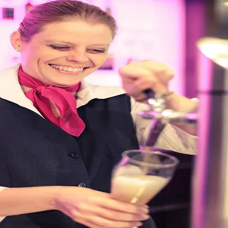 Mercure Westbahnhof 4* Wenen