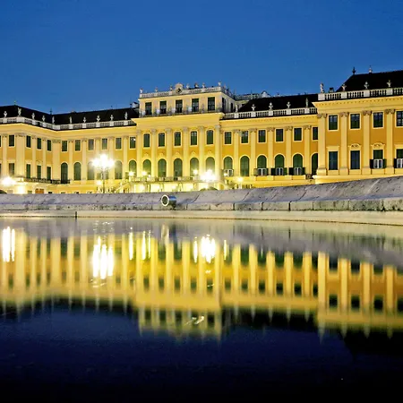 Mercure Westbahnhof 4*