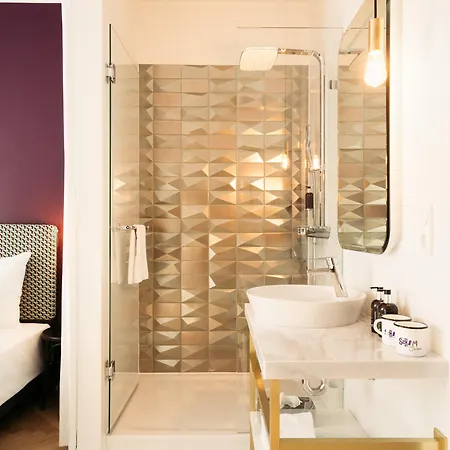 Schani Salon Otel