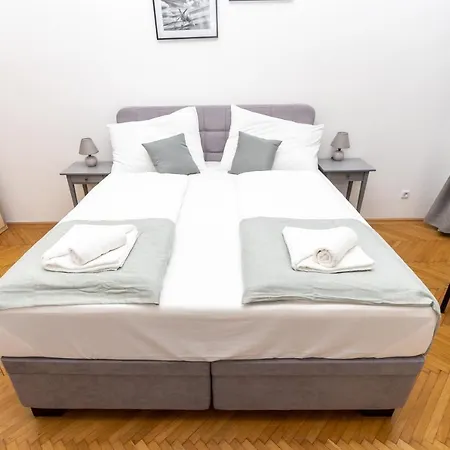 Apartment The Place, In The 7th District Of Vienna