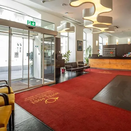 Post Hotel