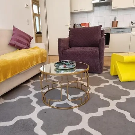 Urban Serviced Aparthotel Vídeň