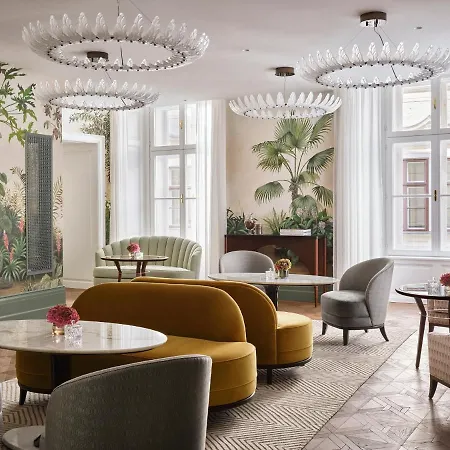 Hotel Rosewood