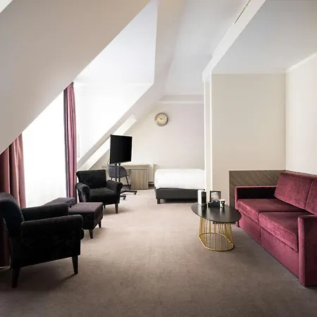 Otel Elaya West Viyana