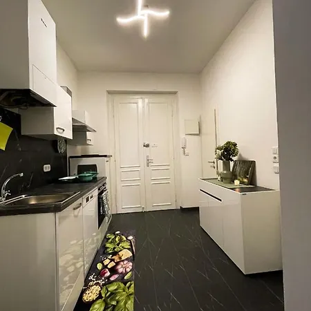 Neu-mobliertes Nahe Zentrum Apartment Vienna