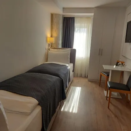 Gartenhotel Altmannsdorf Hotel Vienna