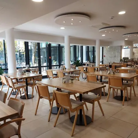 Gartenhotel Altmannsdorf 4*