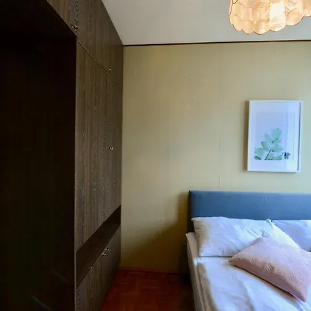 3-bedroom-flat With Parking Space Apartment