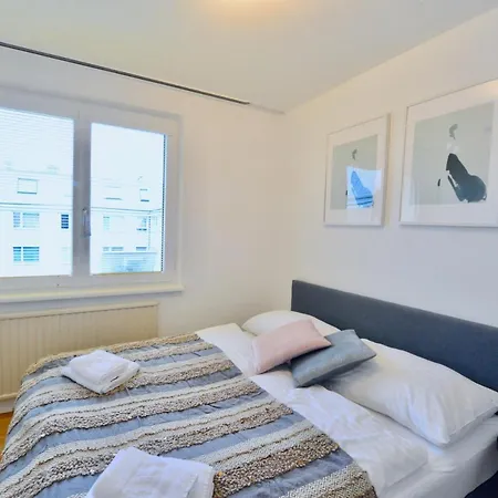 Apartment 3-bedroom-flat With Parking Space