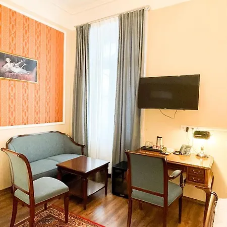 Arenberg Boutique Zentrum 4*