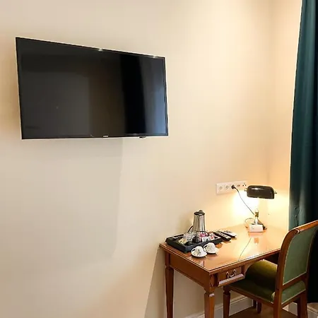 Hotel Arenberg Boutique Zentrum 4*