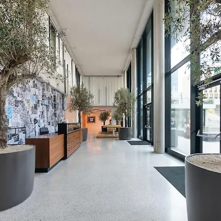 شقة Hoch Hinaus, Neu Und Stilvoll Mit Pool Am Dach فيينا