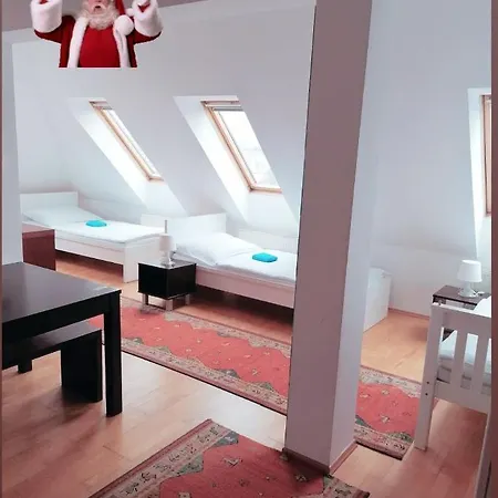 Hostel Favoriten-rooms *