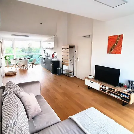 Rooftop Terrace, Free Garage Parking And Pool! Апартаменты Вена