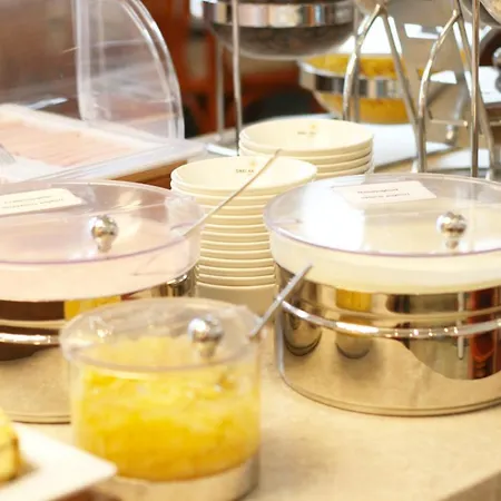 Drei Kronen Hotel 3*