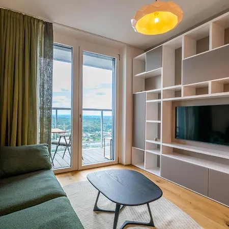 Residence, Marina Tower - Danube Viena