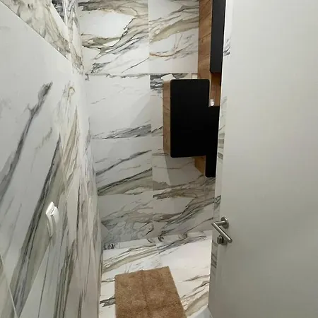 Apartment D&d Schonbrunner Deluxe Vienna