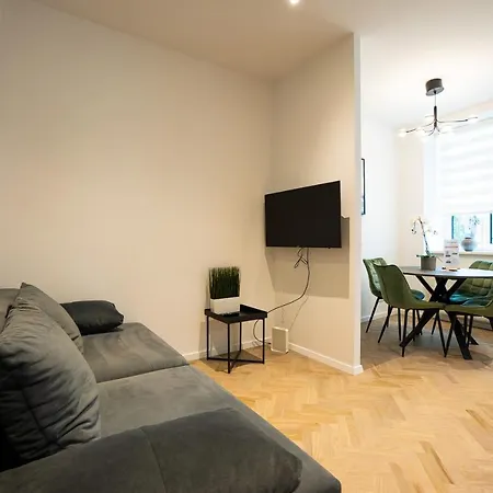 Brand-new In The 17th District Of Viena